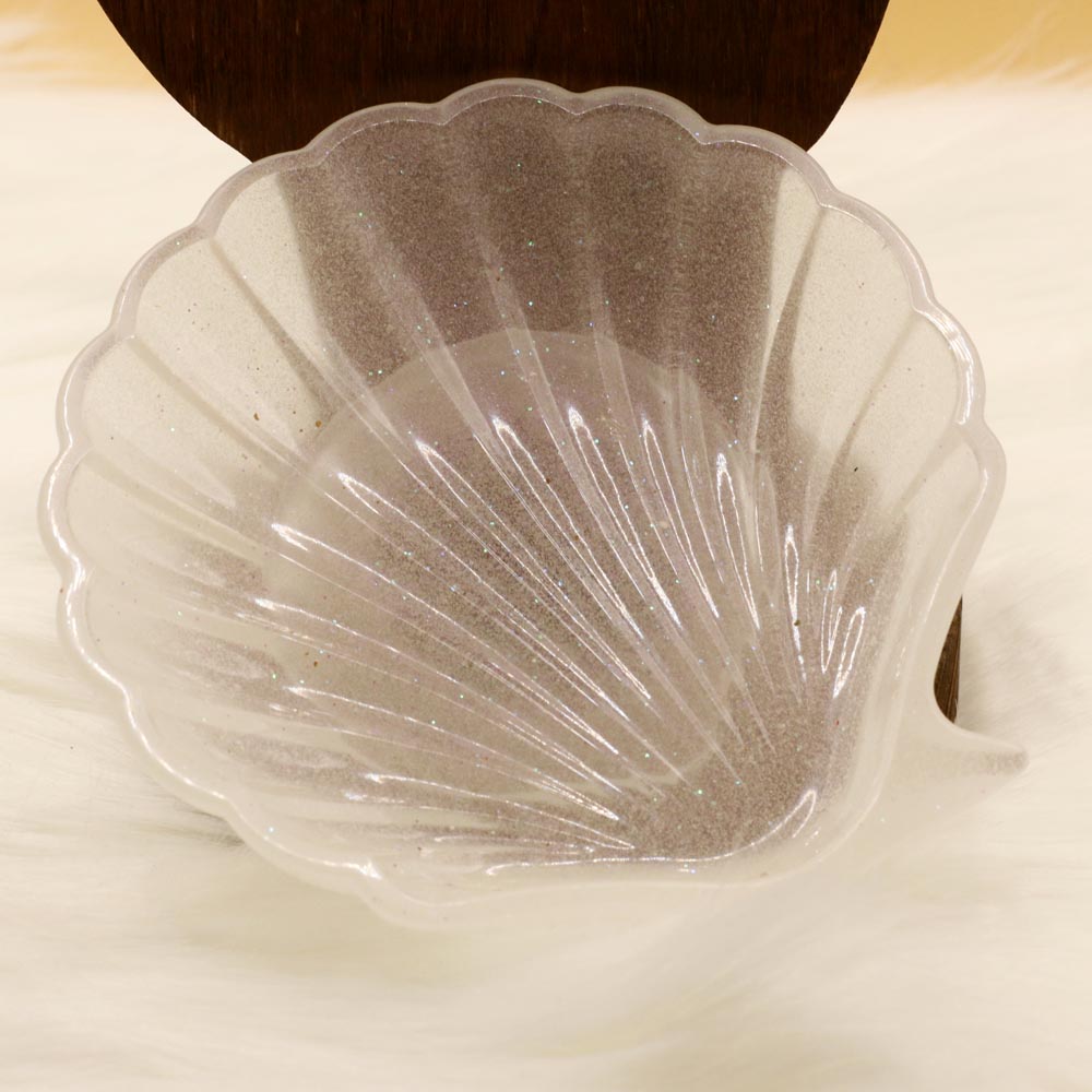 Pearl Glitter Seashell Shaped Dish - UncommonObjects-Handmade